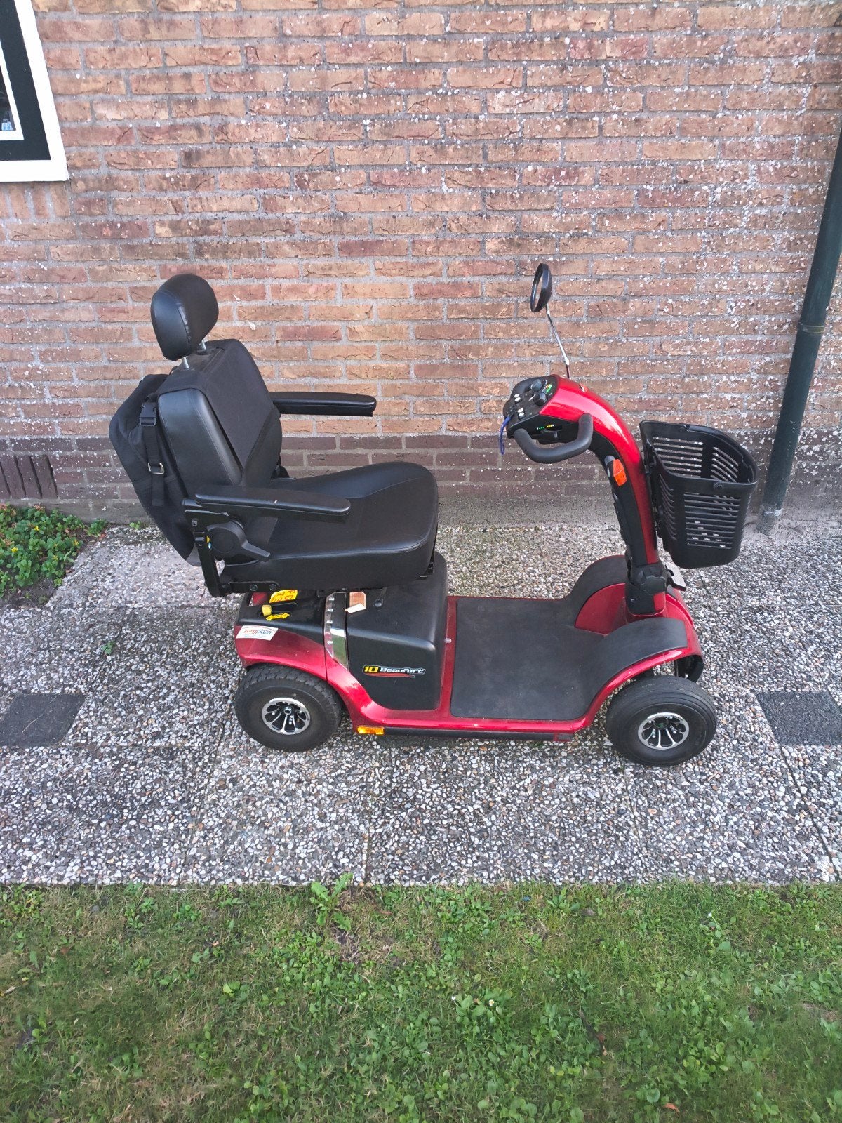 10 Beaufort scootmobiel, Gebruikt, 26 t/m 35 km, 11 t/m 15 km/u, Ophalen
