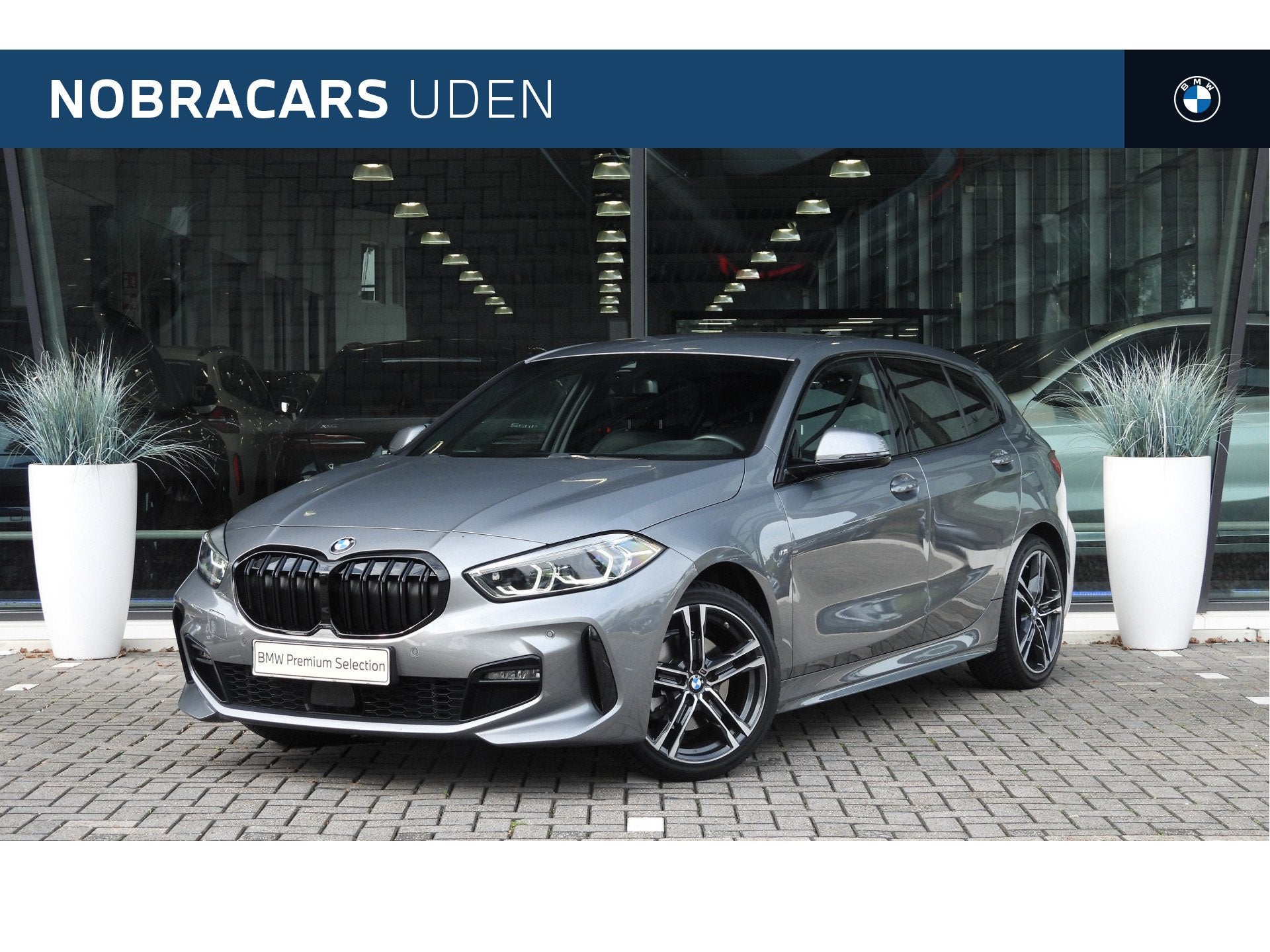 BMW 1 Serie 118i M Sport Automaat / Sportstoelen / Comfort A