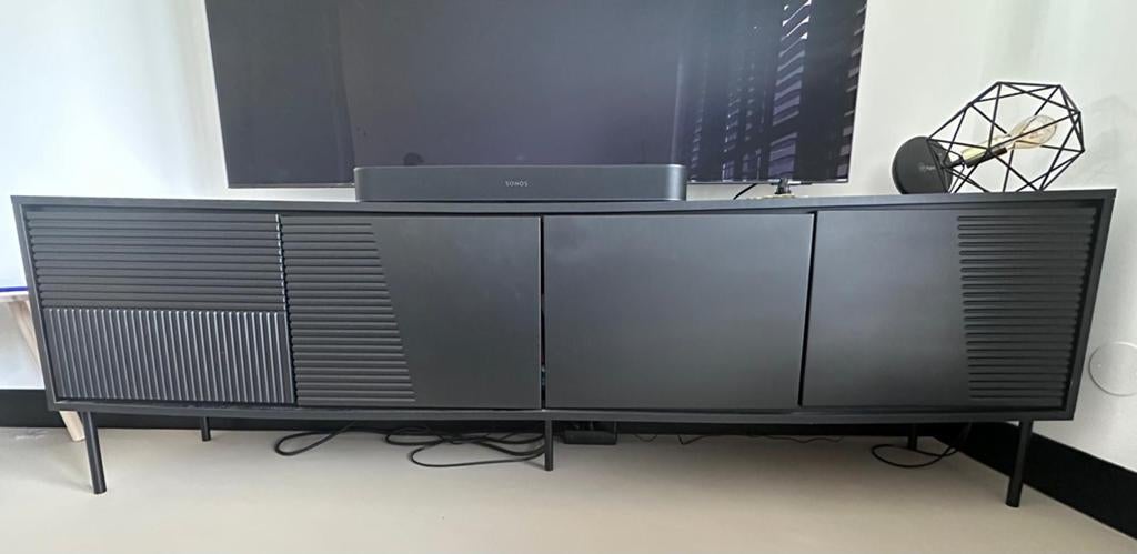 TV meubel zwart 200 x 38 cm., Ophalen, Zo goed als nieuw