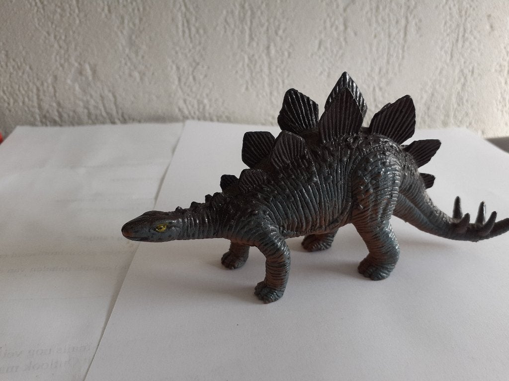 Stegosaurus 15 cm dierfiguur (geen Schleich), Verzamelen, Ophalen of Verzenden, Gebruikt, Overige soorten, Beeldje of Figuurtje