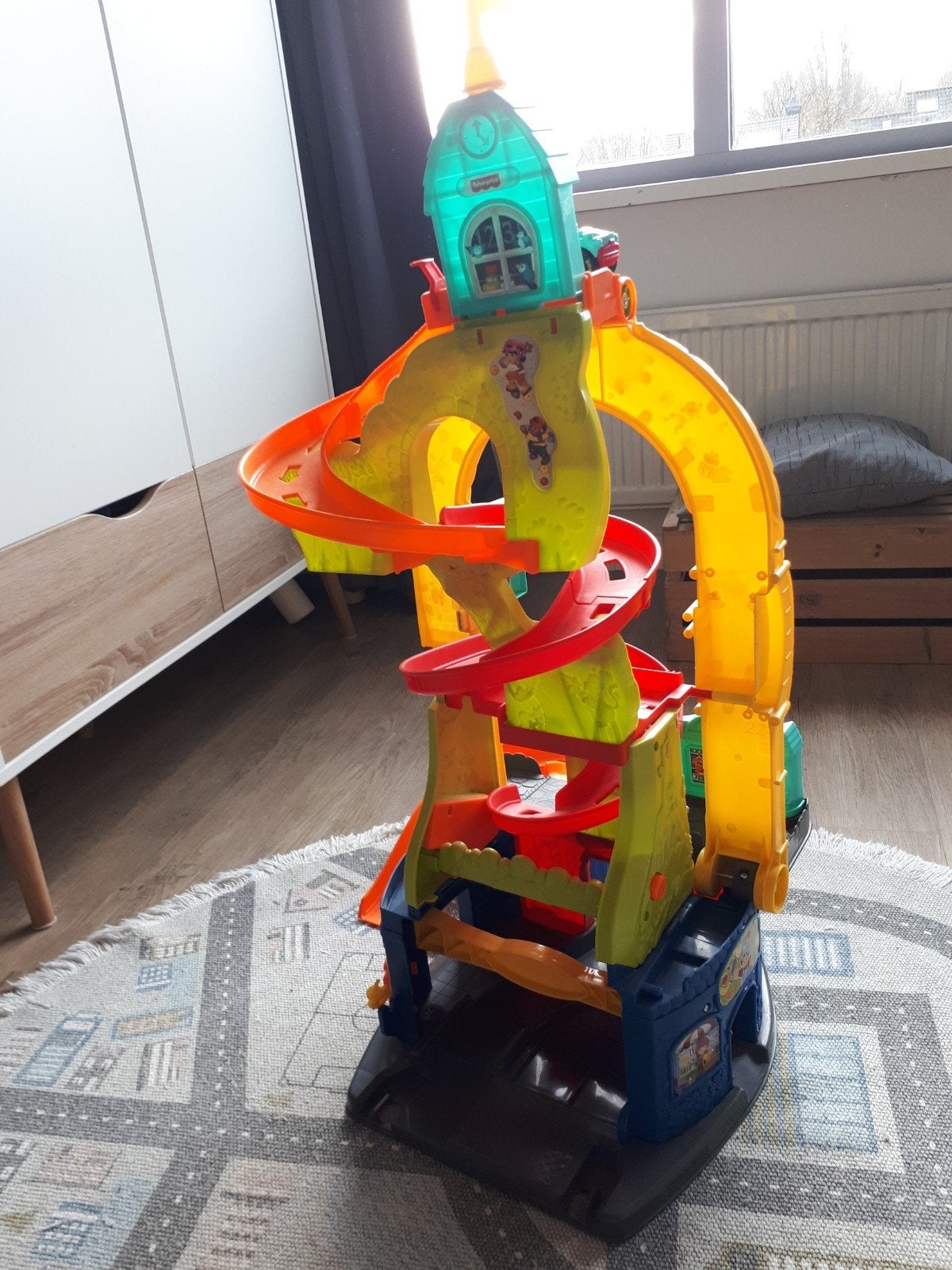 Te koop little people racebaan met 2 auto's, Kinderen en Baby's, Speelgoed | Vtech, Ophalen