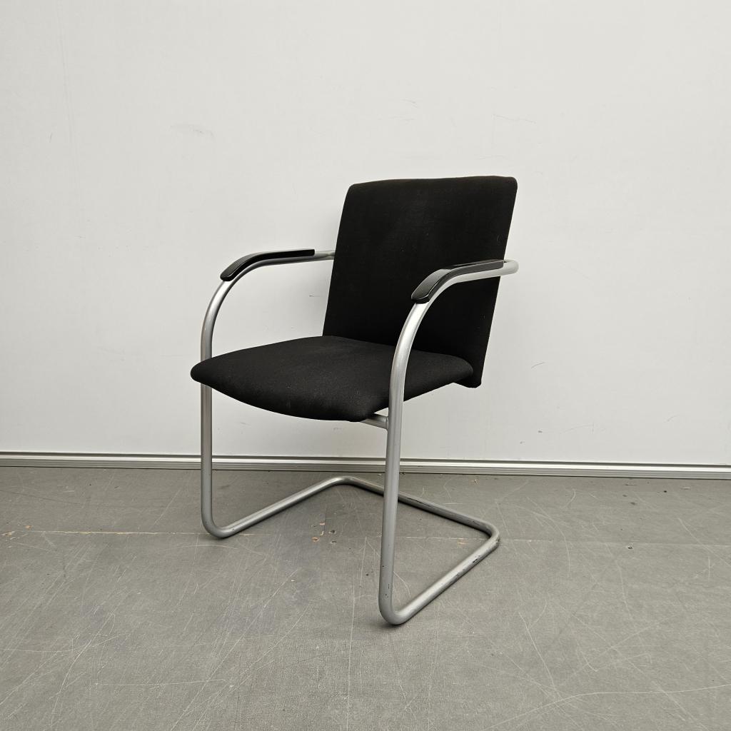 Lande vergaderstoel - zwarte stof, Huis en Inrichting, Stoelen, Niet ingevuld, Gebruikt, Niet ingevuld, Niet ingevuld