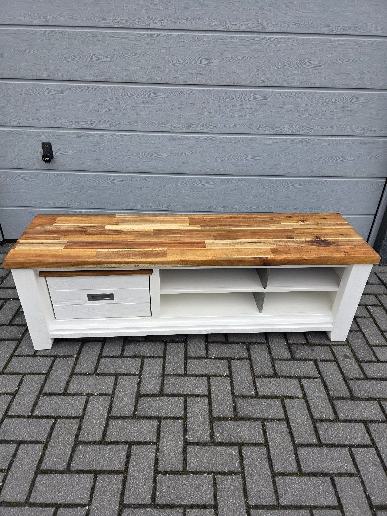 Henders & Hazel TV-meubel | Massief Hout | €299, Ophalen, 150 tot 200 cm, Zo goed als nieuw, Eikenhout