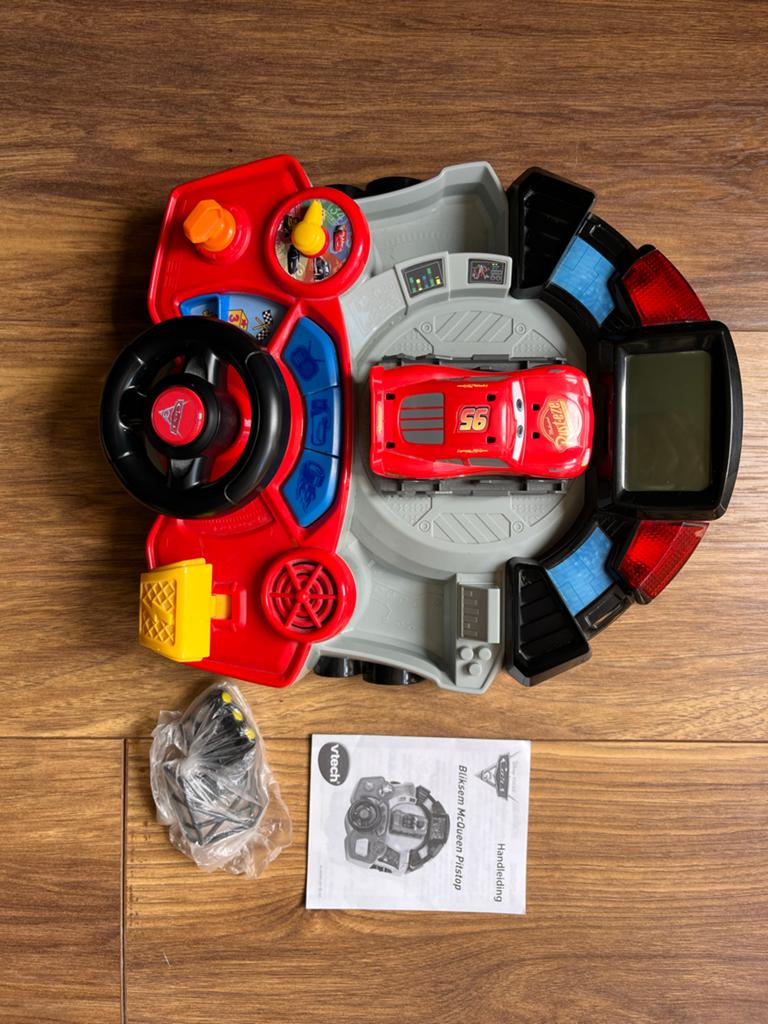 VTech Bliksem McQueen Pitstop - Zo goed als nieuw, Ophalen of Verzenden, Zo goed als nieuw, 2 tot 4 jaar