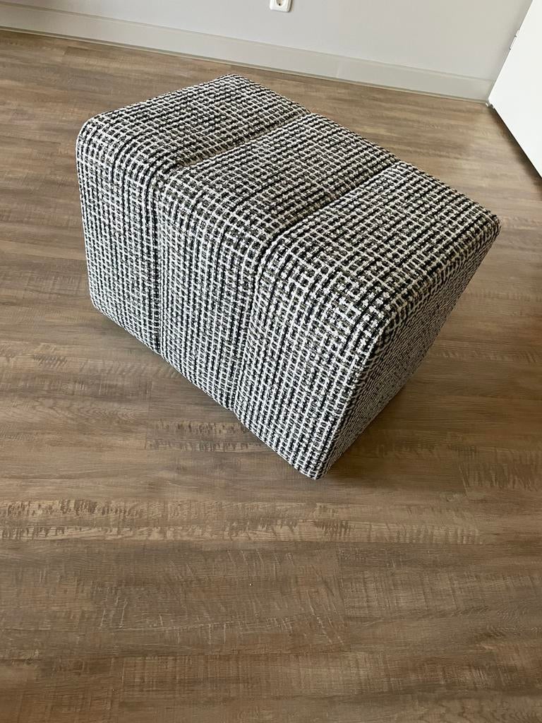 Hocker / Poef Bond Bert Plantagie, Ophalen, Minder dan 50 cm, 50 tot 75 cm, Zo goed als nieuw