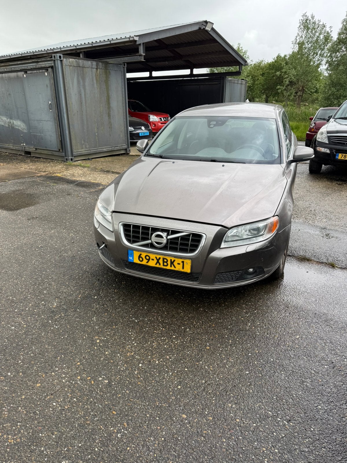 Volvo V70 T4 132KW Aut. 2012 Grijs, Auto's, Volvo, 1596 cc, 4 cilinders, 179 pk, 1600 kg