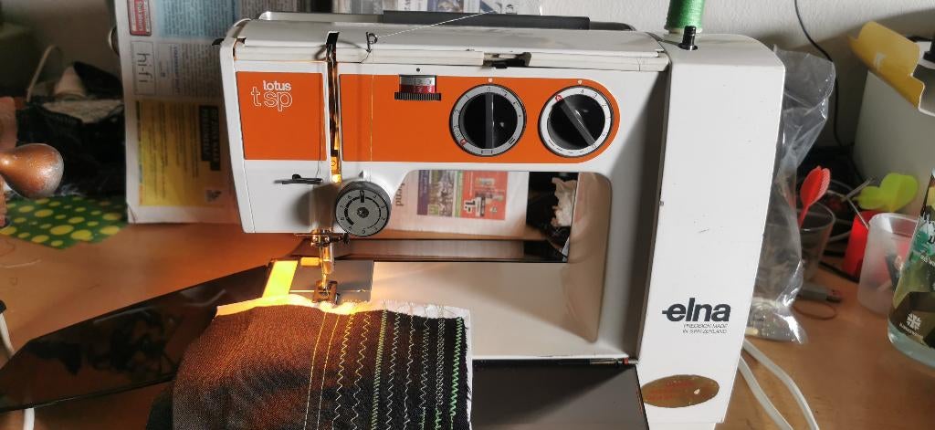 Naaimachine elna letus SP goede werkende naaien verschillnde, Hobby en Vrije tijd, Naaimachines en Toebehoren, Ophalen of Verzenden
