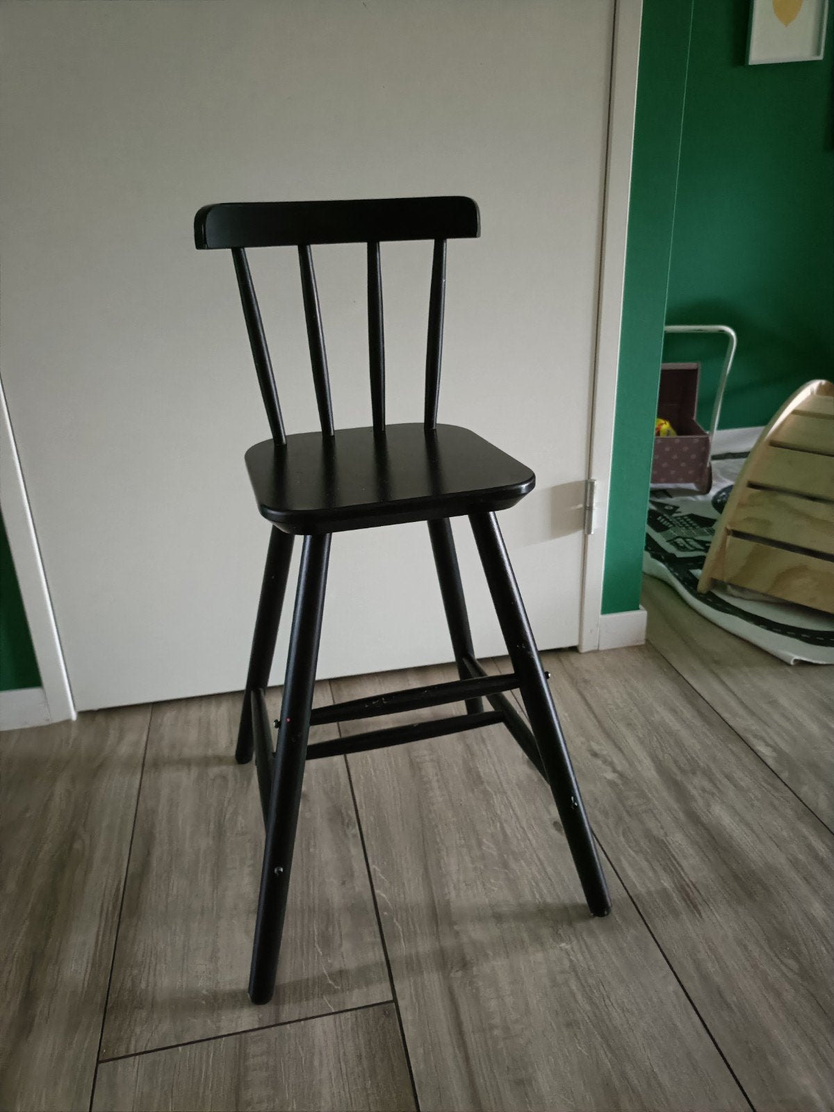 Ikea AGAM kinderstoel - Zwart, Kinderen en Baby's, Kinderstoelen, Ophalen