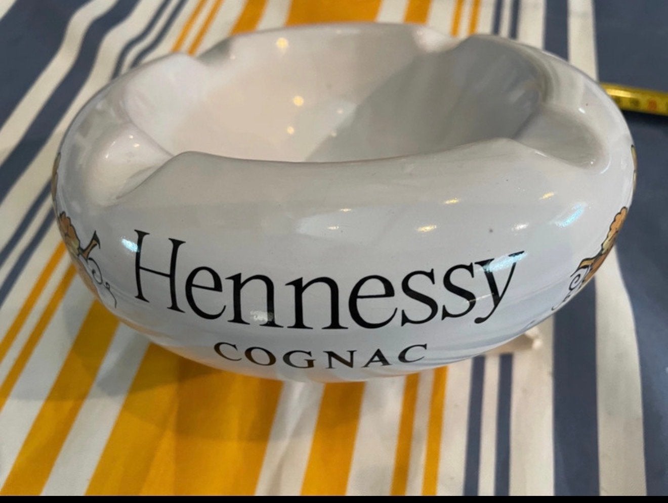 Vintage Hennessy Cognac Asbak - Faïancerie d'Art d'Angoulême, Verzamelen, Ophalen of Verzenden, Zo goed als nieuw