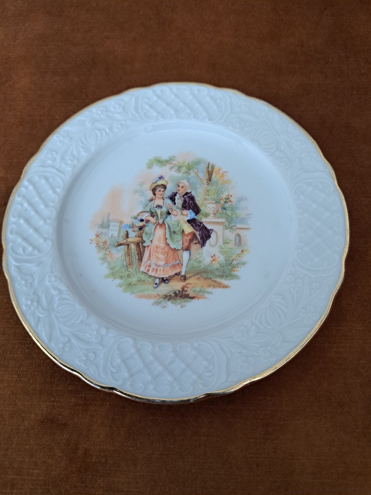 Antiek porseleinen bordje met romantische scène, Ophalen