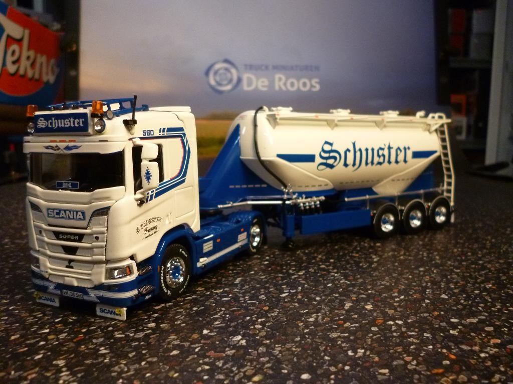 Tekno Scania Schuster met certificaat, Hobby en Vrije tijd, Modelauto's | 1:50, Ophalen of Verzenden, Nieuw, Bus of Vrachtwagen