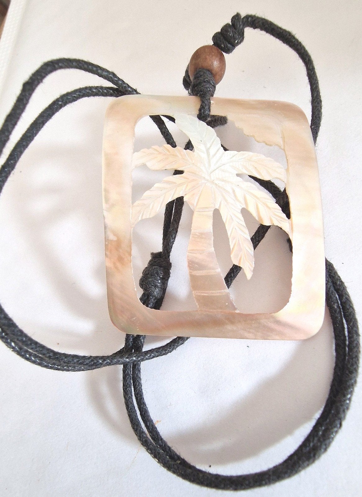 ketting,  parelmoer,  palmboom, Ophalen of Verzenden