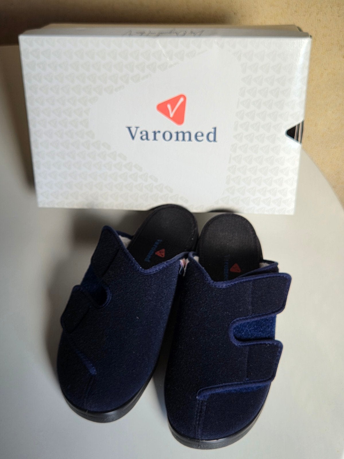 Varomed verbandschoenen maat 42 uitwasbaar  verstelbaar met, Ophalen of Verzenden