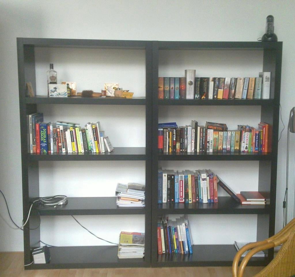 Ikea LACK kasten - zwart / zwartbruin - 2 stuks, Ophalen, Gebruikt