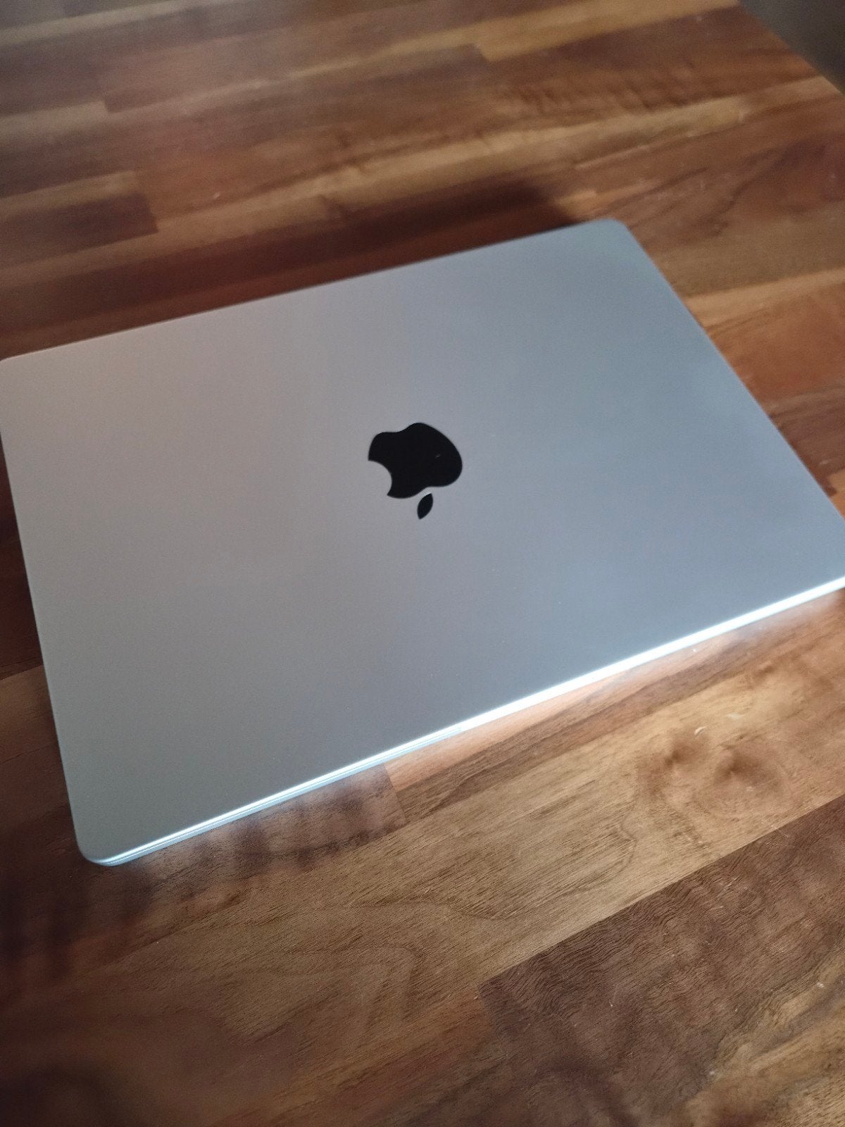 Apple MacBook Pro A2918 M3 14 inch - waterschade, defect, Ophalen, Overige groottes, Onbekend, MacBook Pro