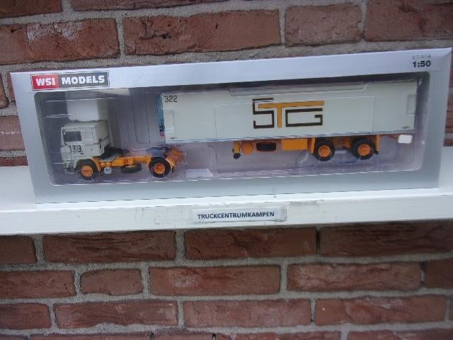 WSI  Volvo  F10  van  STG  Autier., Ophalen of Verzenden, Nieuw, Bus of Vrachtwagen, Wsi