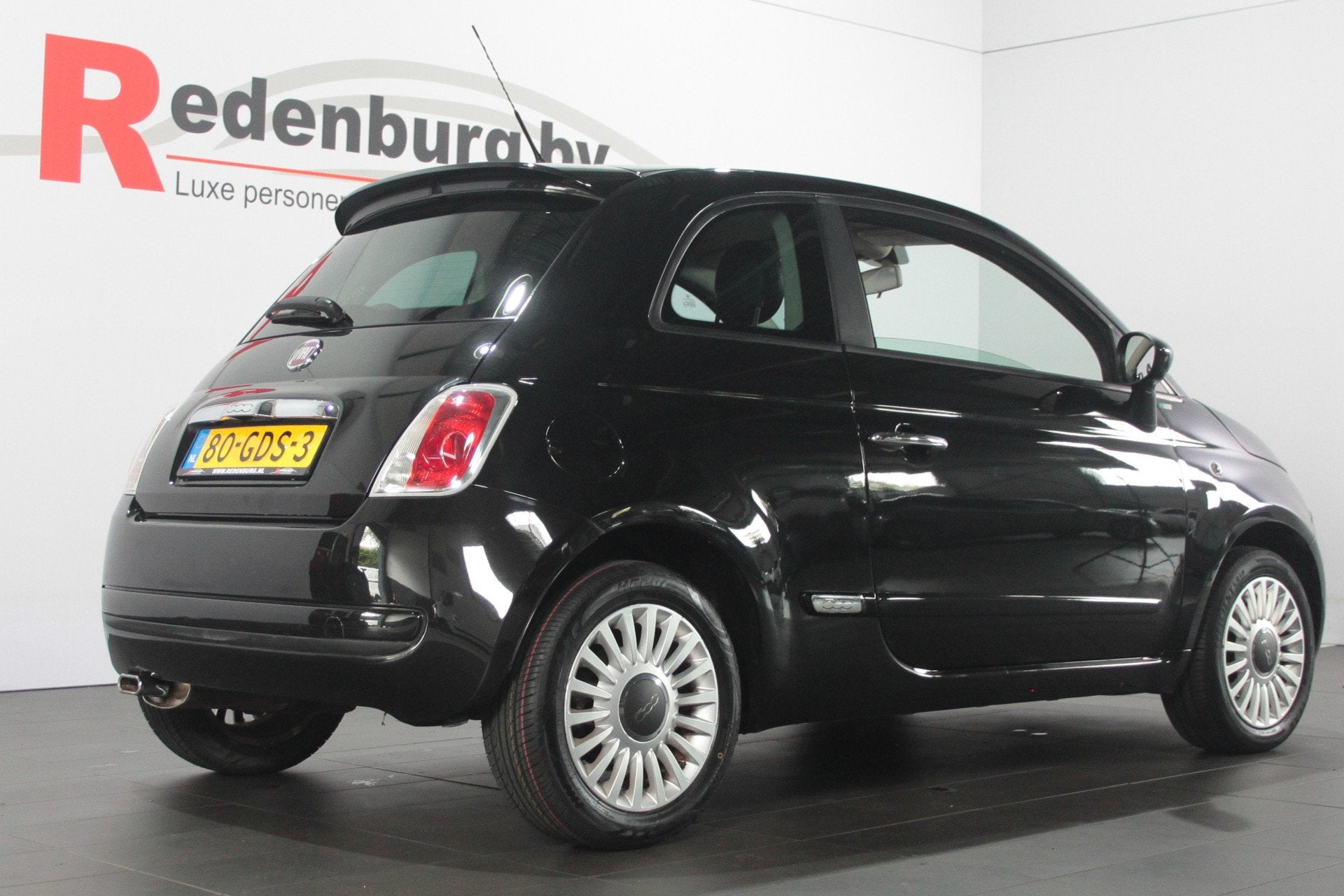 Fiat 500 1.4-16V Sport - Airco / Radio cd (bj 2008), Voorwielaandrijving, 101 pk, Gebruikt, 31 €/maand