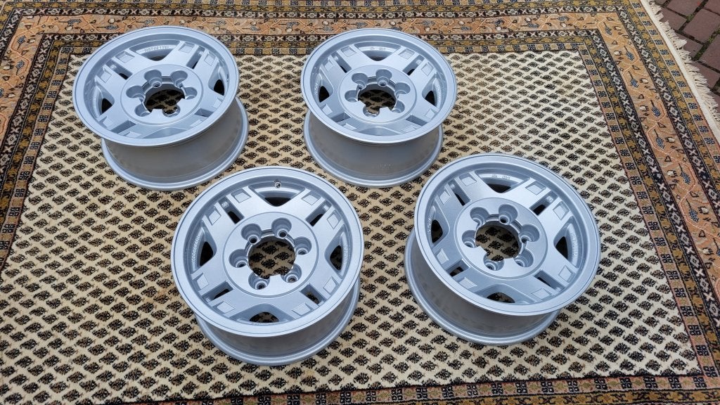 Land Cruiser 80 en Hilux 15" 7J 6x139.7 Originele Velgen, Auto-onderdelen, Gebruikt, 15 inch, Velg(en), Niet ingevuld