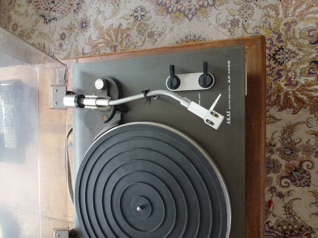 AKAI AP 100C, Ophalen of Verzenden, Zo goed als nieuw, Platenspeler, Akai