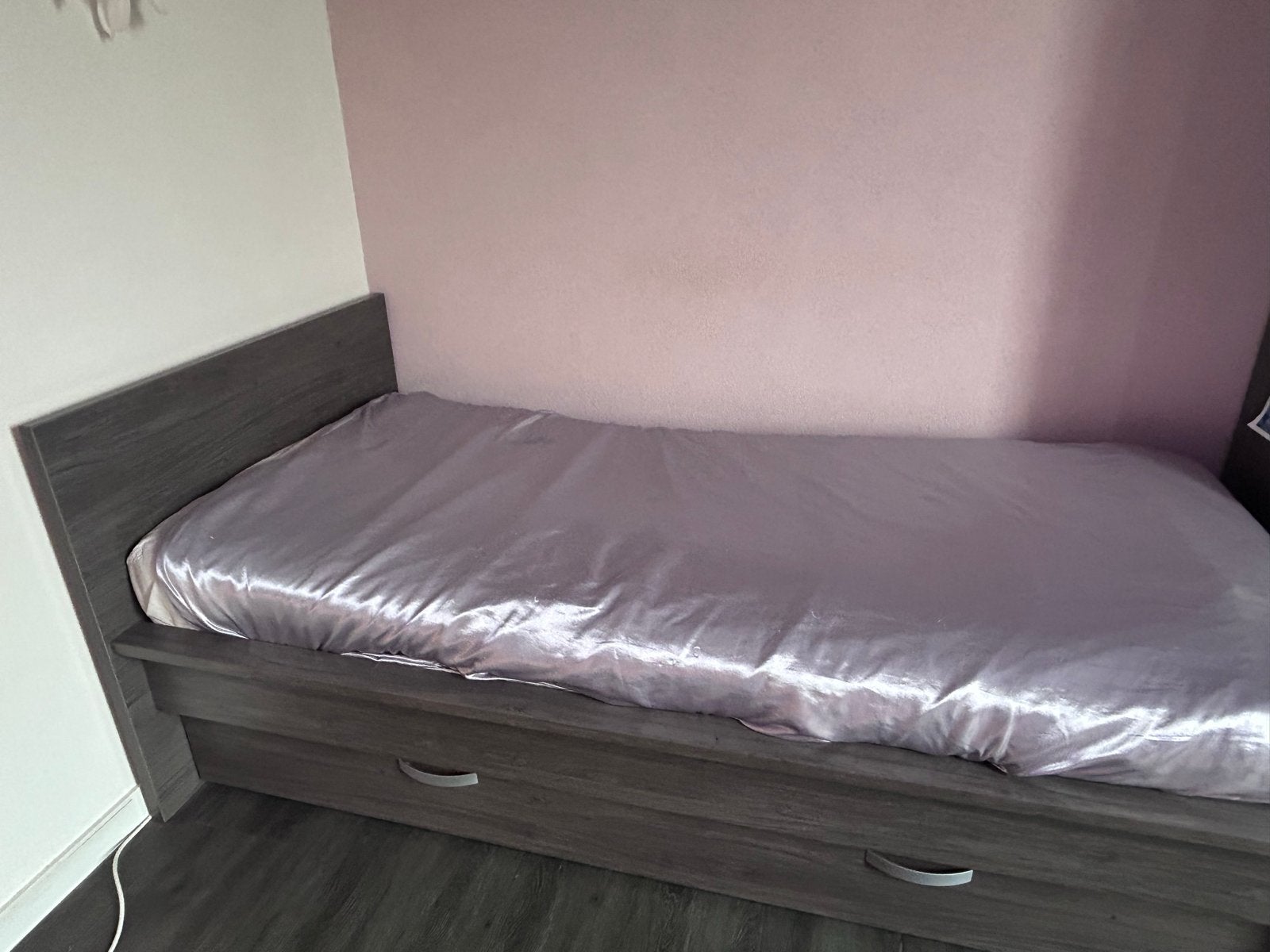 Eenpersoonsbed met lades, 90x200 cm, grijs, Ophalen, Gebruikt, 90 cm, Eenpersoons