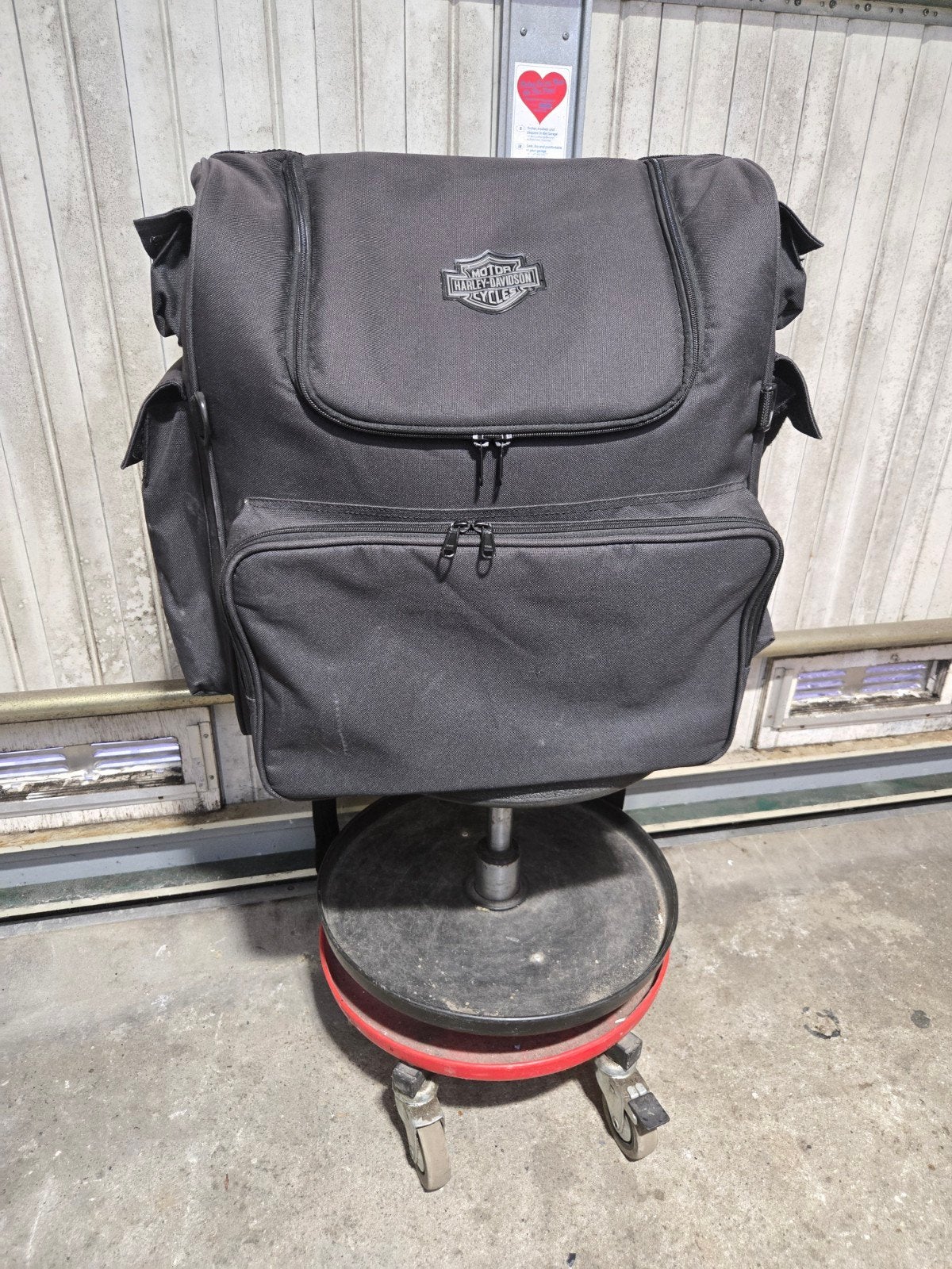 Harley davidson sissybar tas, Ophalen