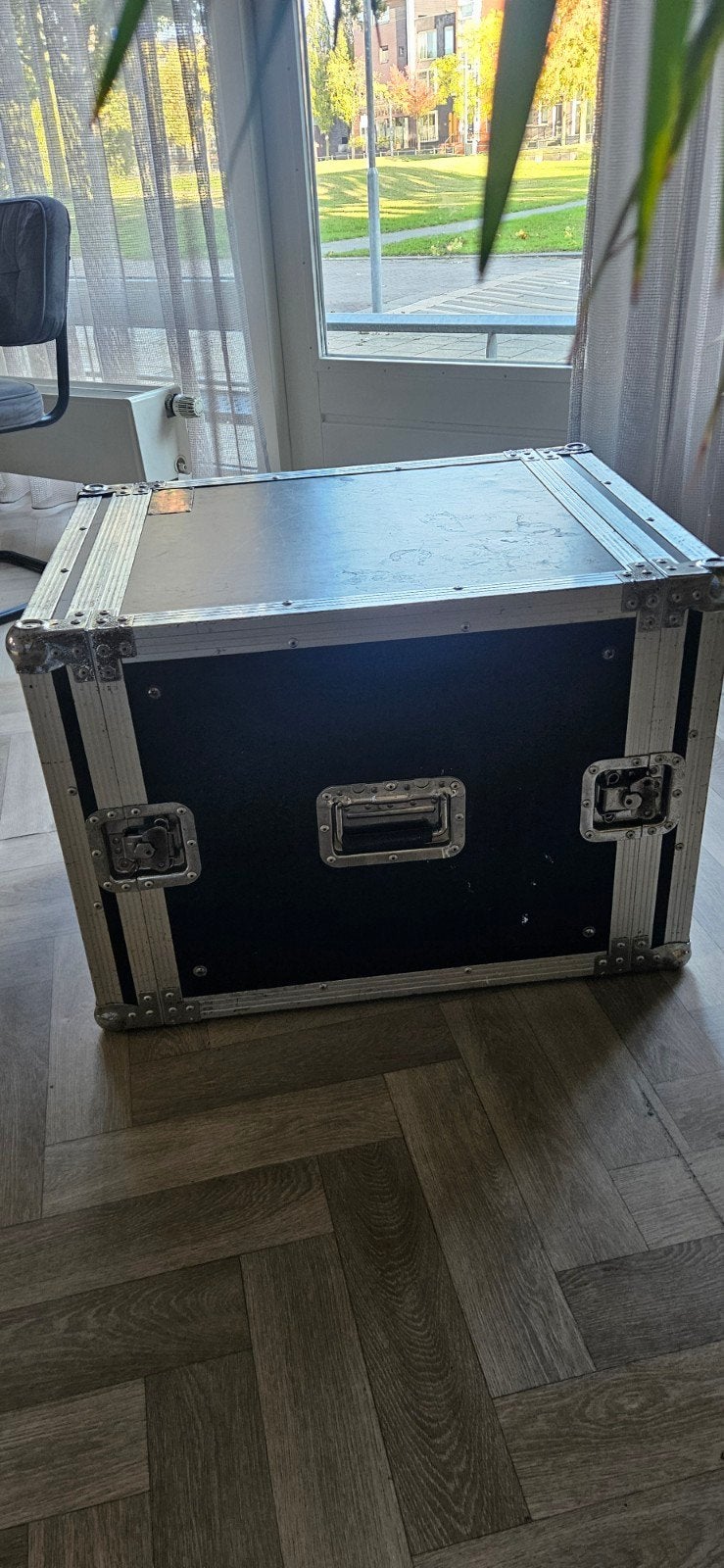 Stevige flightcase voor diverse instrumenten/apparatuur, Ophalen of Verzenden, Gebruikt, Overige instrumenten, Flightcase