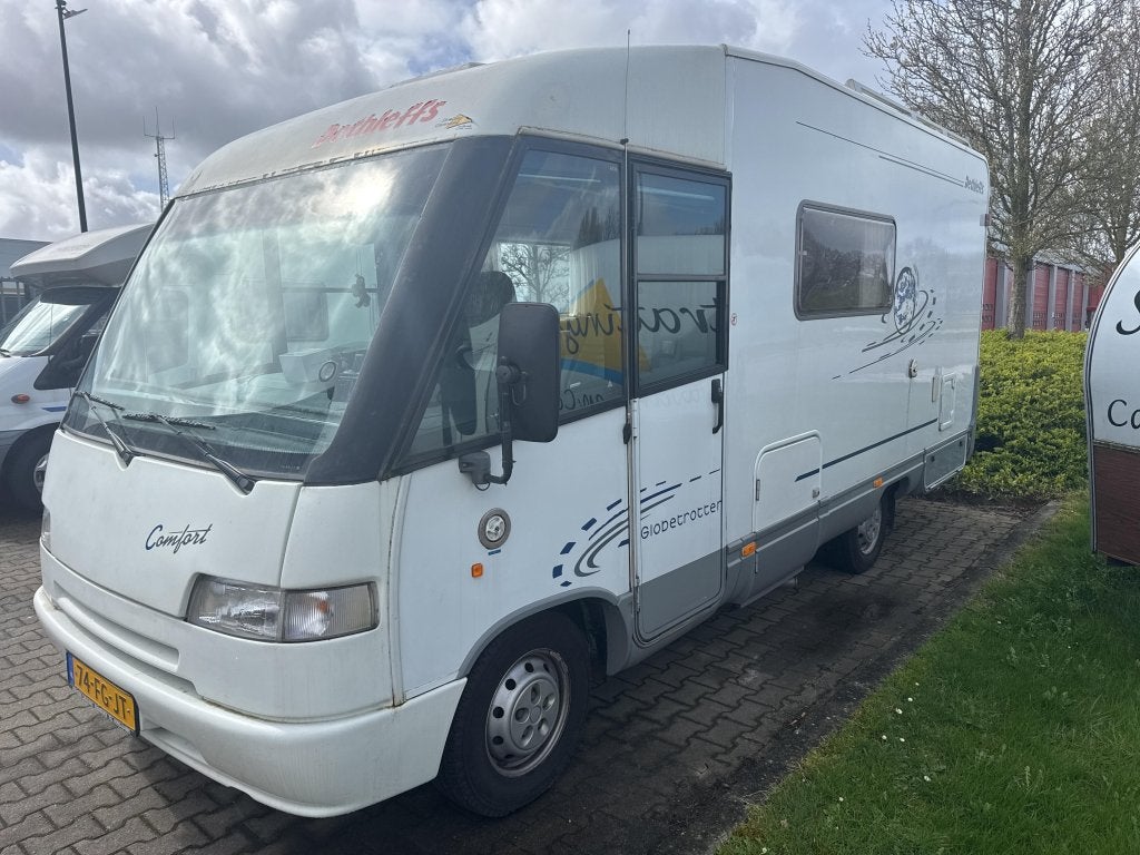 Dethleffs Globetrotter 5832, Integraal, Koelkast, Treinzit, Bedrijf