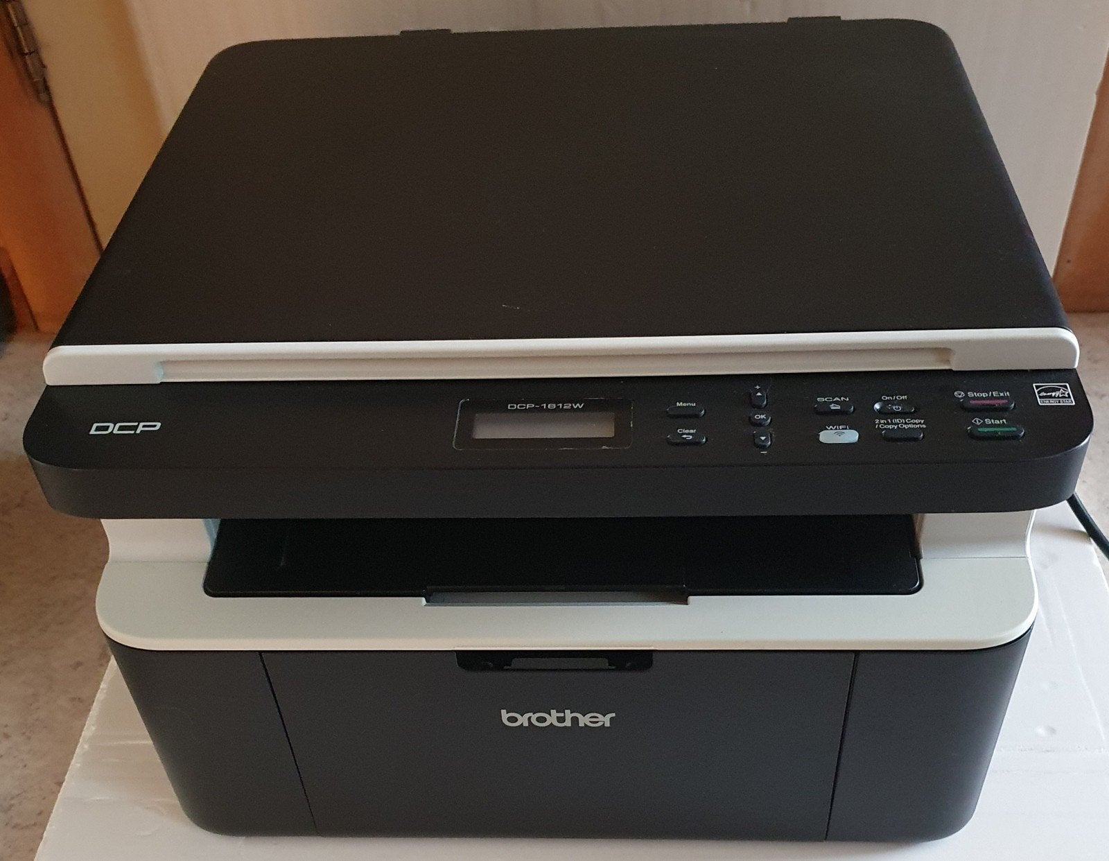 imprimante laser Brother monochrome, Ophalen, Printer, Ingebouwde Wi-Fi, Zo goed als nieuw