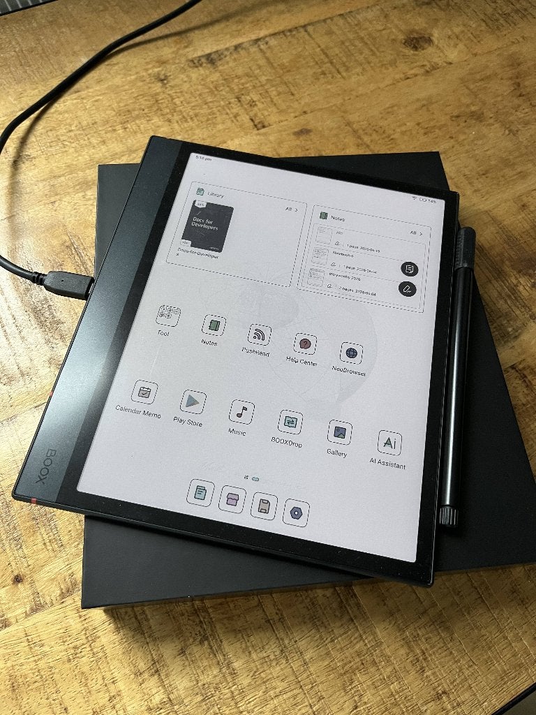 BOOX Note Air4 C 64GB – Met stylus en originele doos, Computers en Software, Touchscreen, Ophalen of Verzenden, Zo goed als nieuw