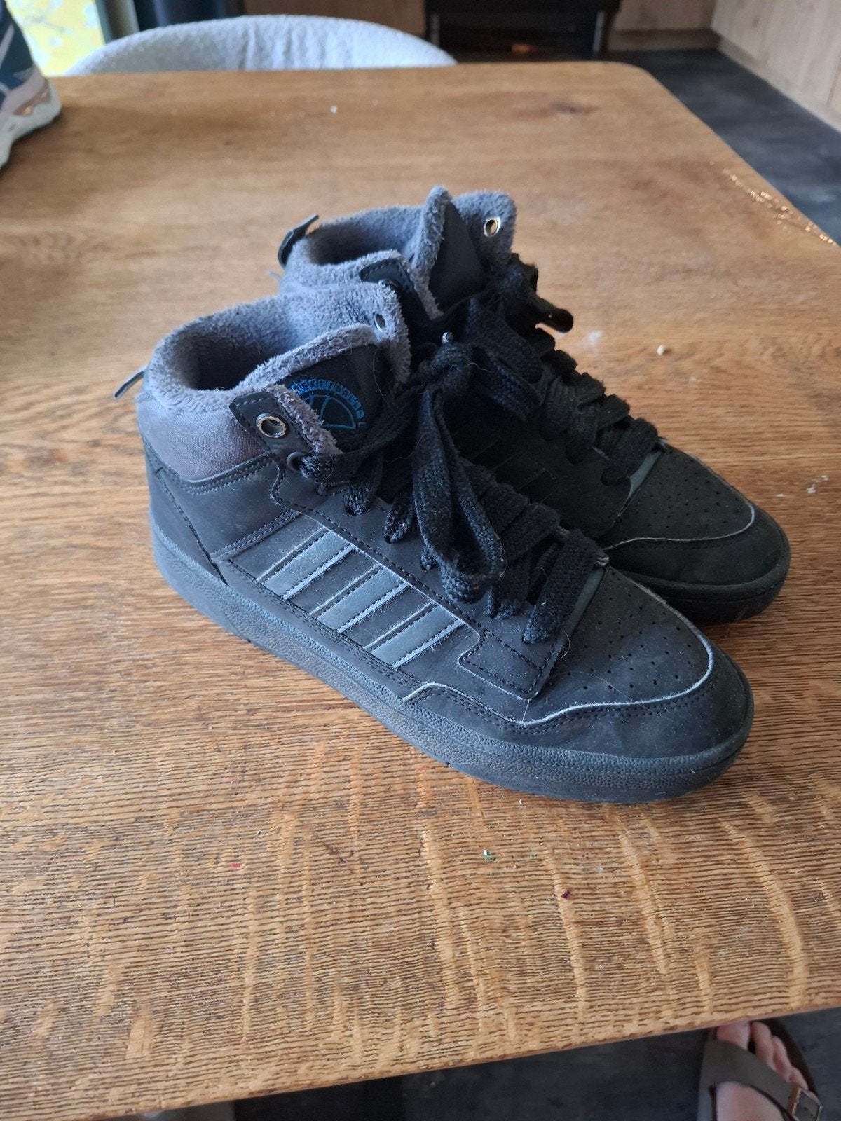 Adidas sneakers maat 38 2/3, Adidas, Gebruikt, Jongen of Meisje, Schoenen