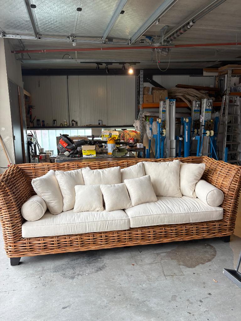 Rotan bank wit lengte: 3000cm breedte: 1000cm hoogte: 1000cm, Tuin en Terras, Tuinbanken, Ophalen, Gebruikt, Rotan