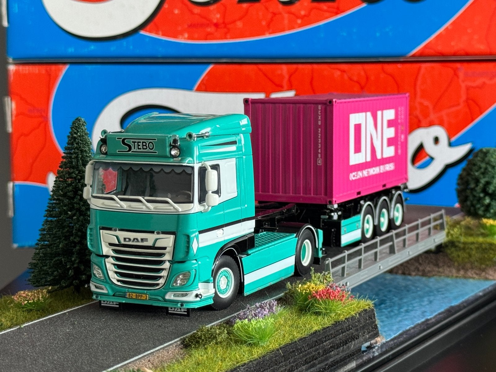 WSI Stebo, Hobby en Vrije tijd, Modelauto's | 1:50, Zo goed als nieuw, Bus of Vrachtwagen, Wsi, Ophalen of Verzenden
