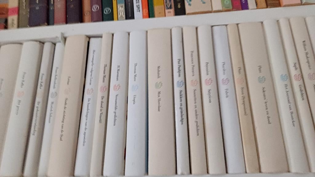 Seire Salamander Klassiek, Boeken, Ophalen of Verzenden, Zo goed als nieuw, Allemaal verschillende auteurs, Nederland