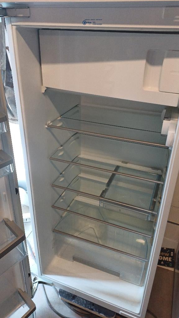 Bosch inbouwkoelkast, Witgoed en Apparatuur, Koelkasten en IJskasten, Ophalen, Gebruikt, 120 tot 140 cm, 200 liter of meer