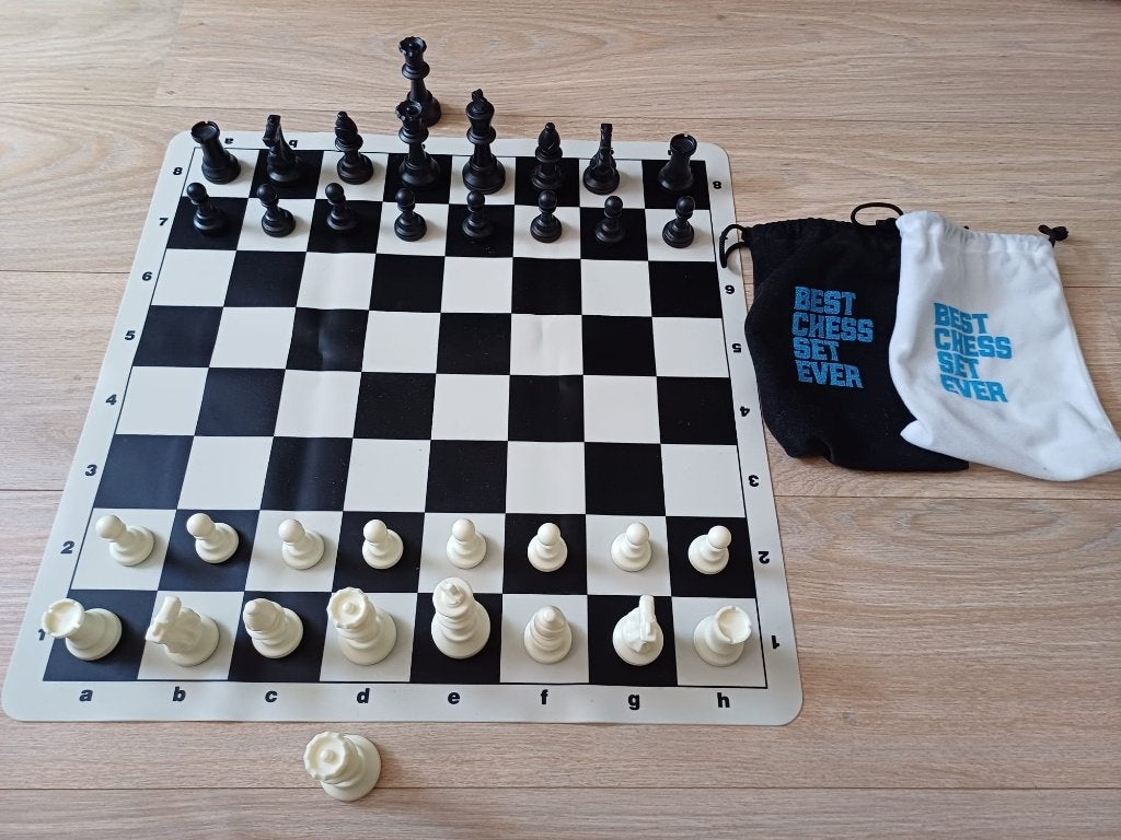 Schaakset - "Best Chess Set Ever", Ophalen of Verzenden, Minder dan 500 stukjes, Zo goed als nieuw, Schaken
