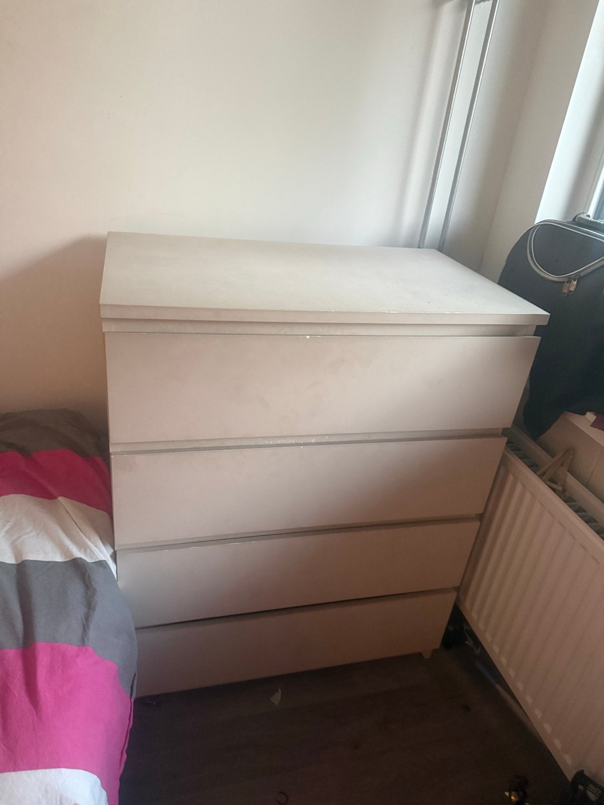 IKEA MALM LADEKAST 4 laden, Ophalen, Gebruikt, 100 tot 150 cm, 50 tot 100 cm