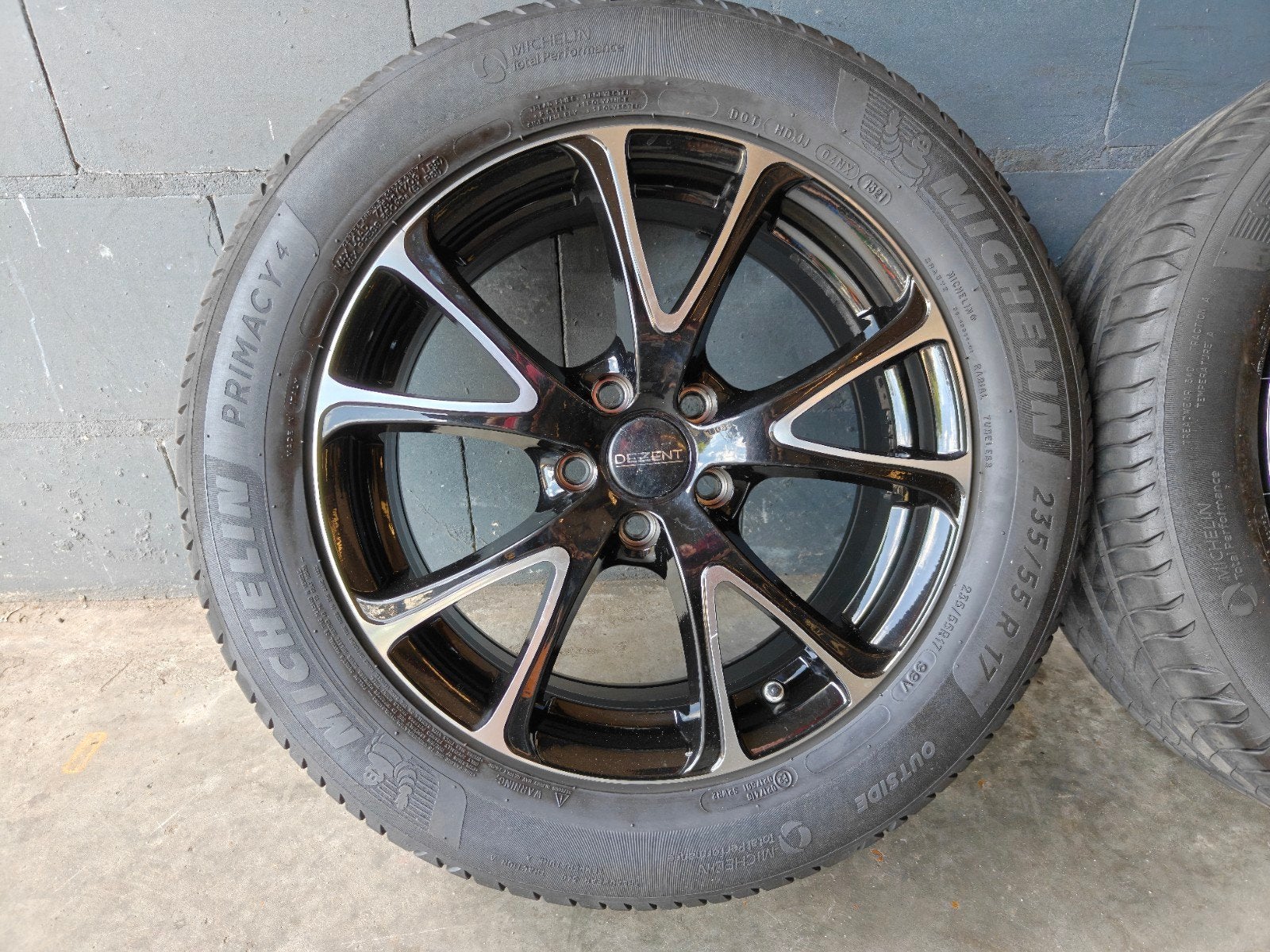 17" Ford Kuga Volvo XC70 Zomerset Michelin TPMS, Auto-onderdelen, Banden en Velgen, Ophalen, Gebruikt, Dezent, Banden en Velgen