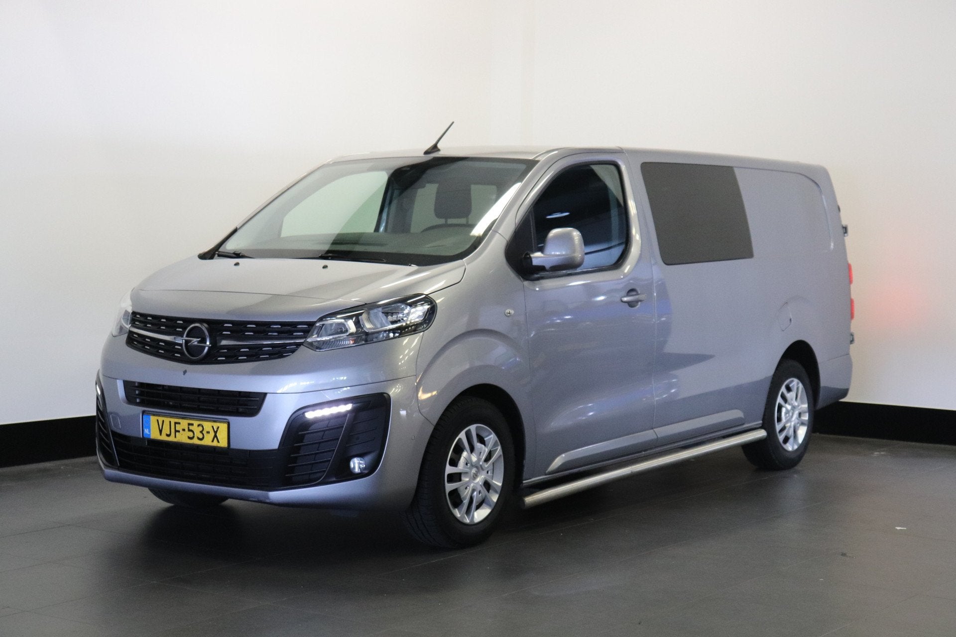 Opel Vivaro 2.0 CDTI 122PK L3 Dubbele Cabine EURO 6 - Airco, Voorwielaandrijving, Stof, Gebruikt, 4 cilinders