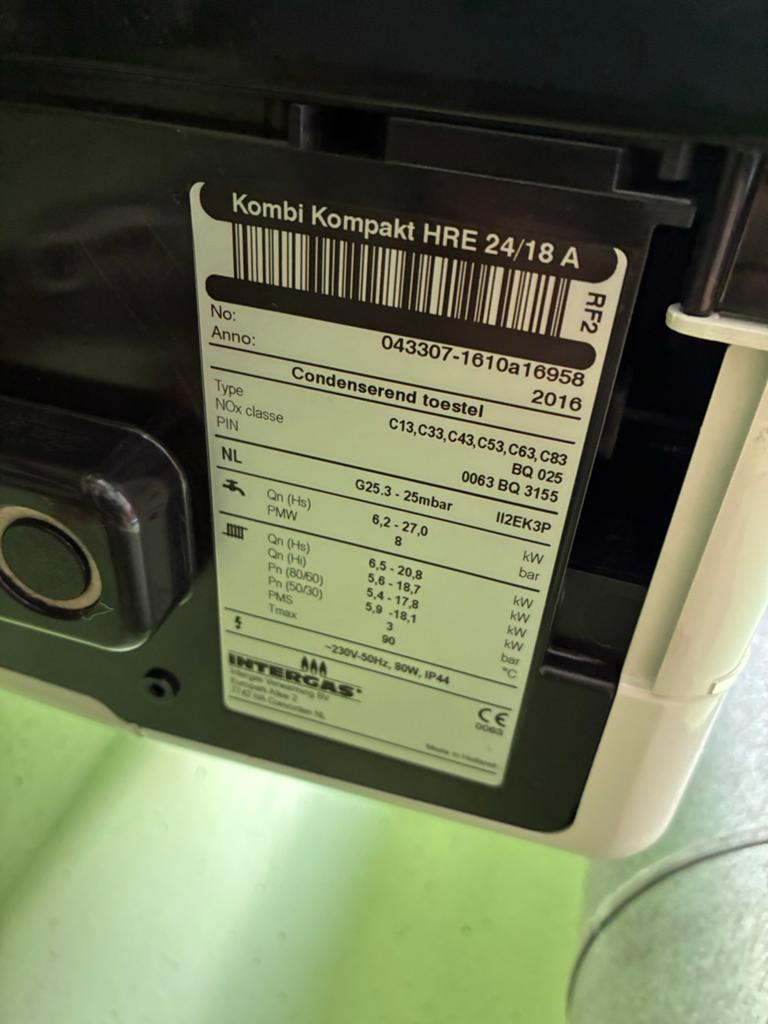 Intergas Kompakt HRE 24/18 A CV-ketel (2016), Gebruikt, Hoog rendement (Hr), Cv-ketel of Combi-ketel, Ophalen of Verzenden