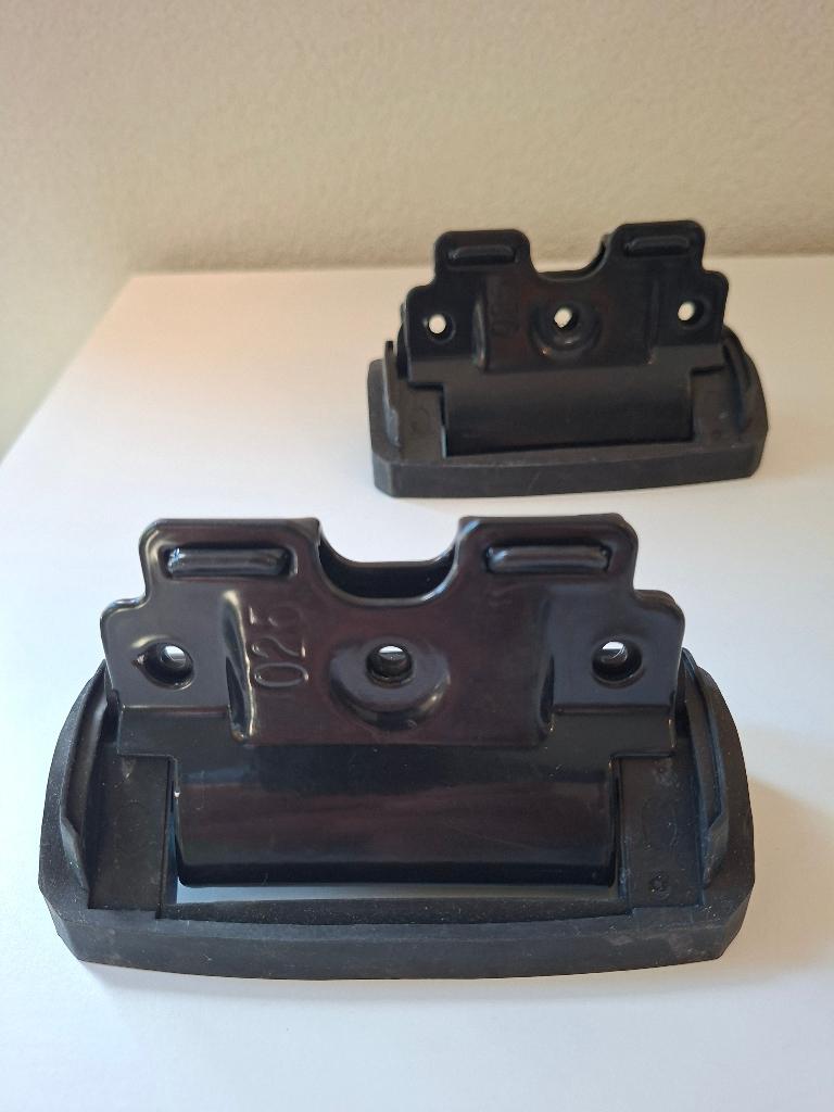 Thule Kit 4025 (Montageset / Adapterset Opel Zafira Tourer), Ophalen of Verzenden, Zo goed als nieuw