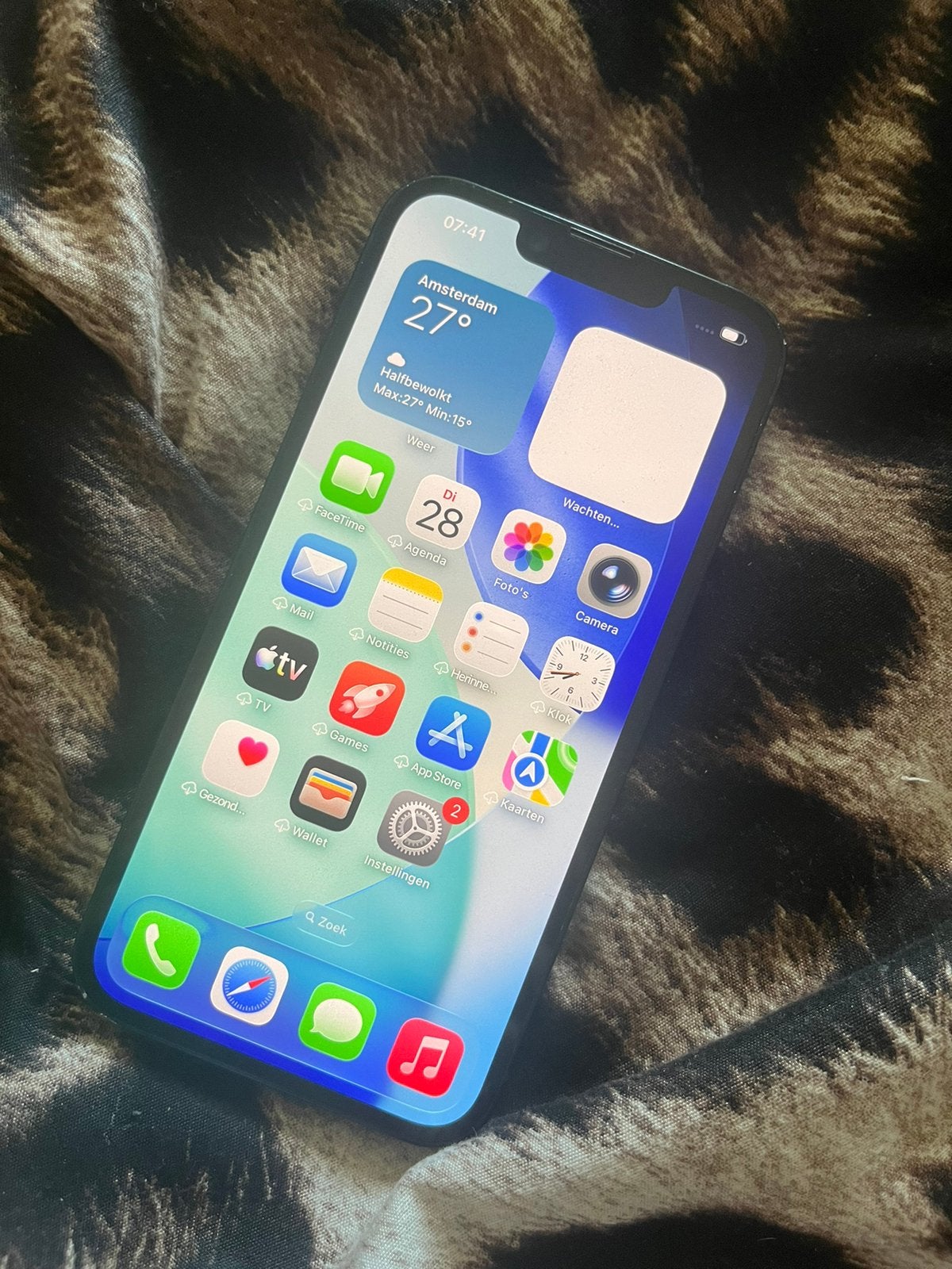 Iphone 14 - 256GB - 84% batterijconditie, Zwart, Zo goed als nieuw, 84 %, Zonder simlock