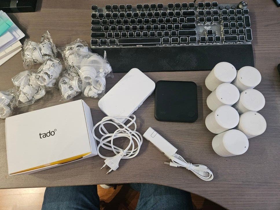 Complete Tado V3 verwarmingsset - Slimme Thermostaten, Doe-het-zelf en Verbouw, Ophalen of Verzenden, Slimme thermostaat, Zo goed als nieuw