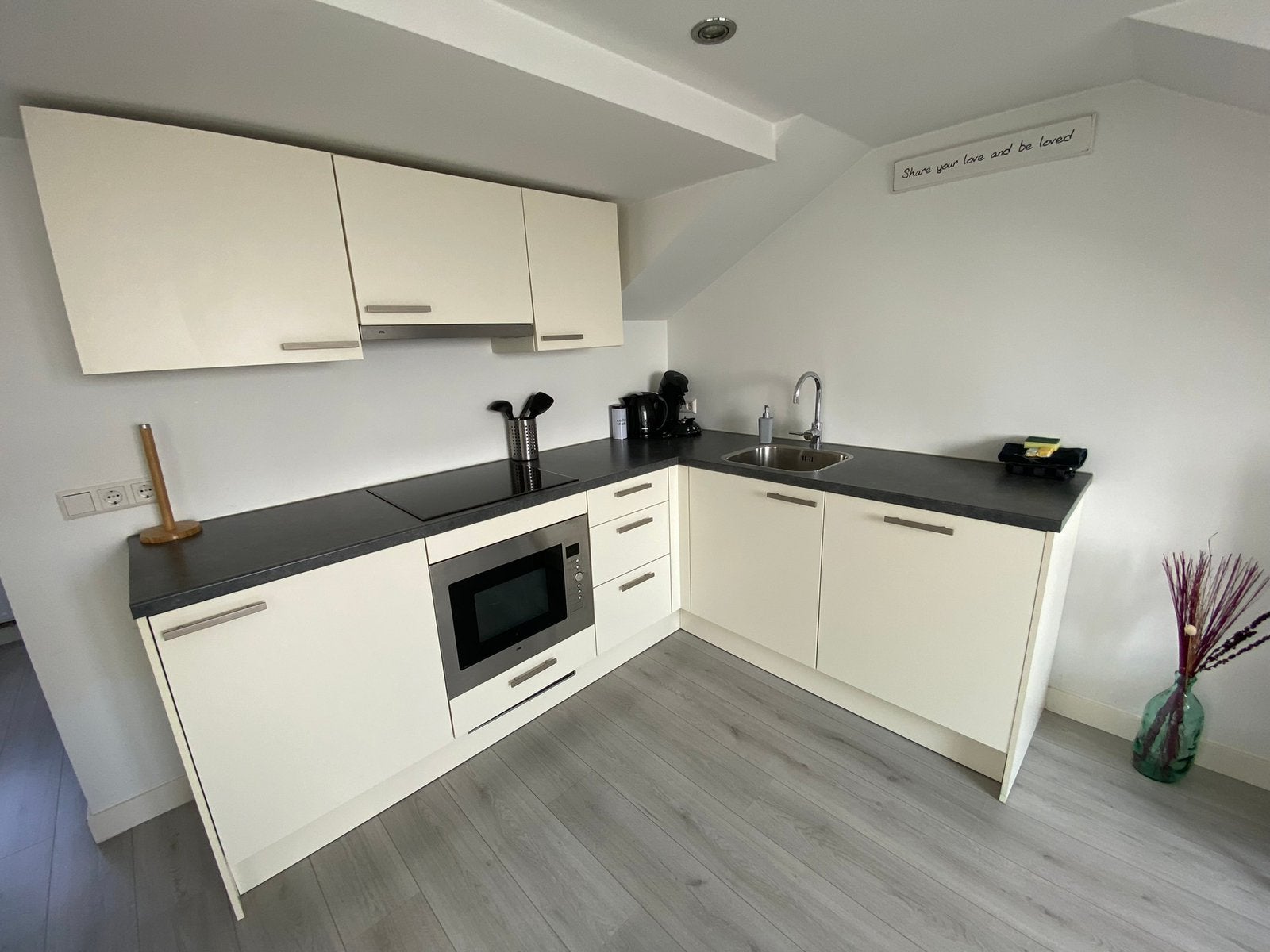 Studio appartement te huur