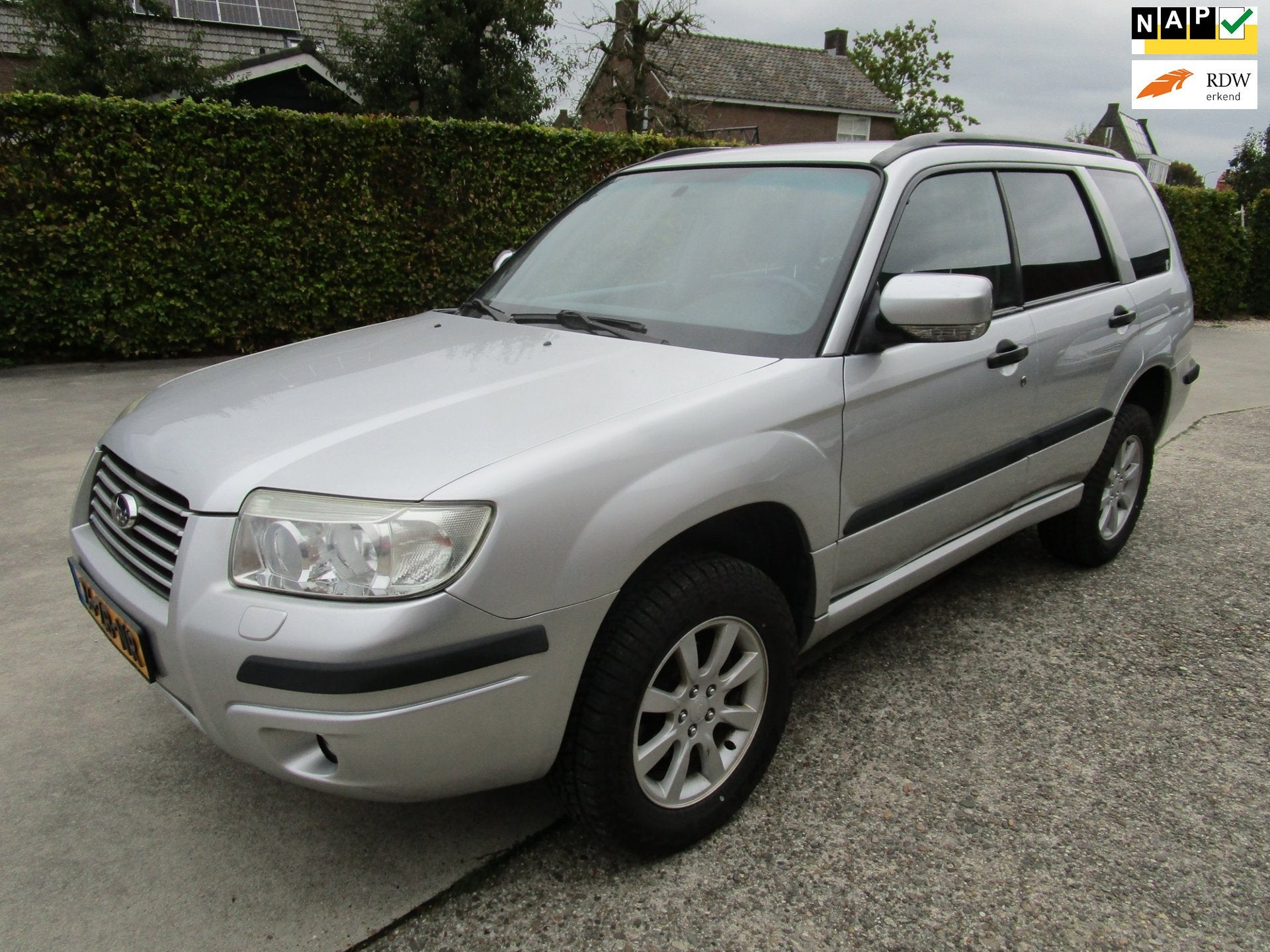 Subaru Forester 2.0 X Premium clima leer 4x4 2008 apk 7-2027, Auto's, Dealer onderhouden, Gebruikt, Zwart, 4 cilinders