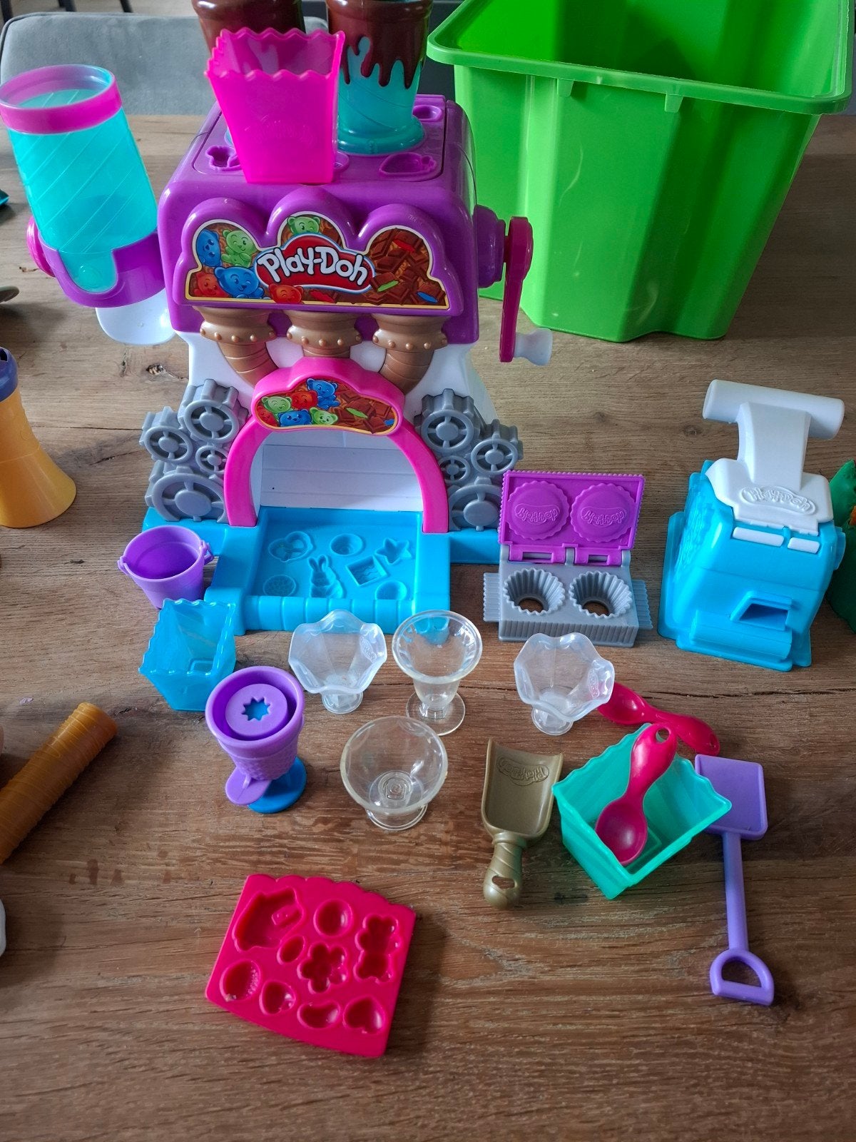 Verschillende Play-Doh sets met diverse benodigdheden, Kinderen en Baby's, Speelgoed | Educatief en Creatief, Ophalen of Verzenden