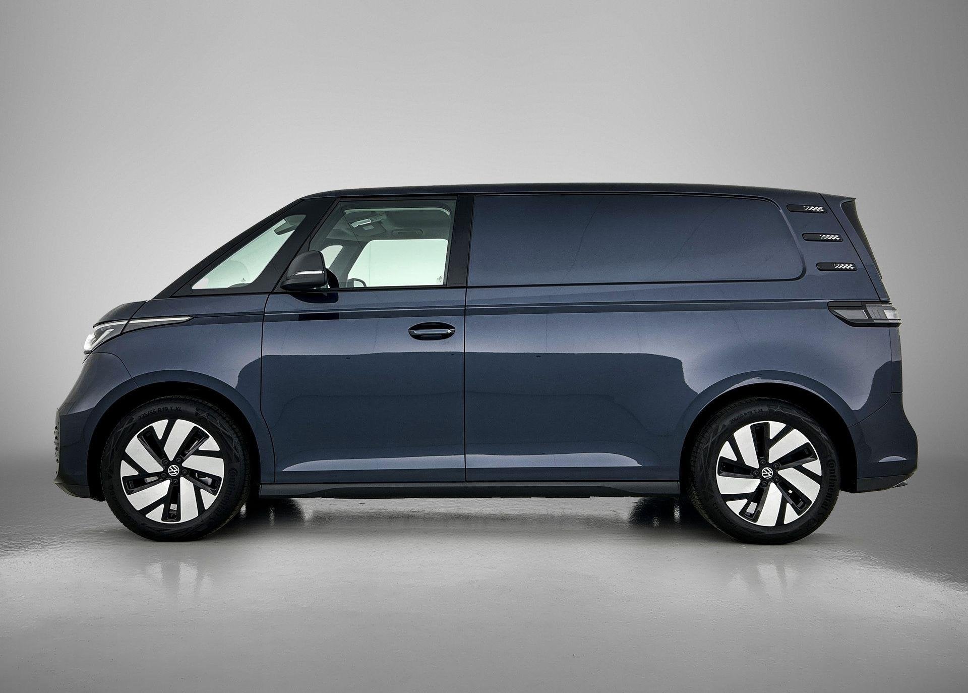 Volkswagen ID. Buzz Cargo 77 kWh 204PK | Airco | Trekhaak |, Auto's, Automaat, 12 maanden, Origineel Nederlands, 1000 kg