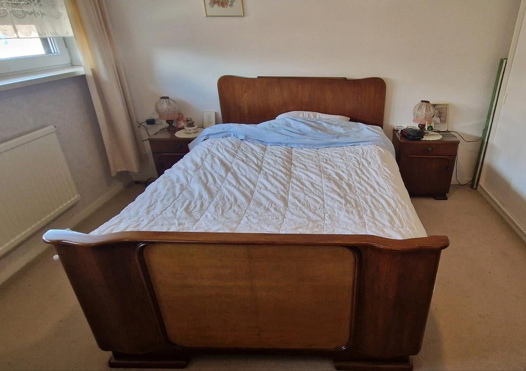 ZEER MOOIE ANTIEKE BEWERKTE EN GERESTAUREEDE SLAAP KAMER COM, Ophalen