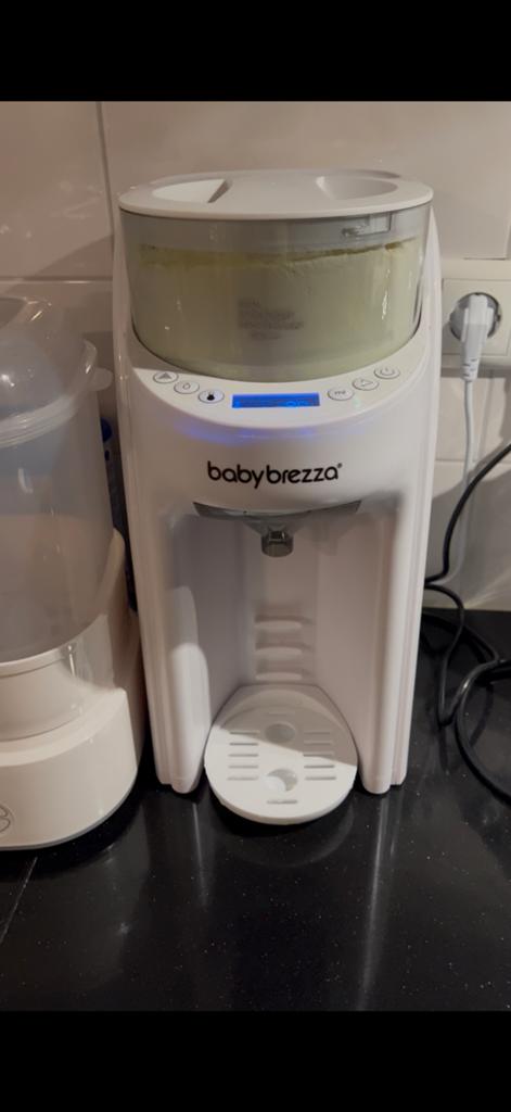 Baby brezza formula pro advanced 2x trechter er bij, Ophalen of Verzenden, Zo goed als nieuw, Overige typen