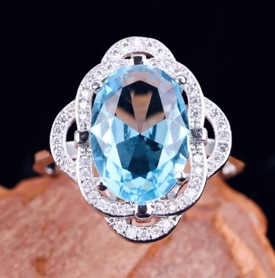 Mooie 925 zilveren dames ring met ovale aquamarine, 18 tot 19, Nieuw, Ophalen of Verzenden, Met edelsteen