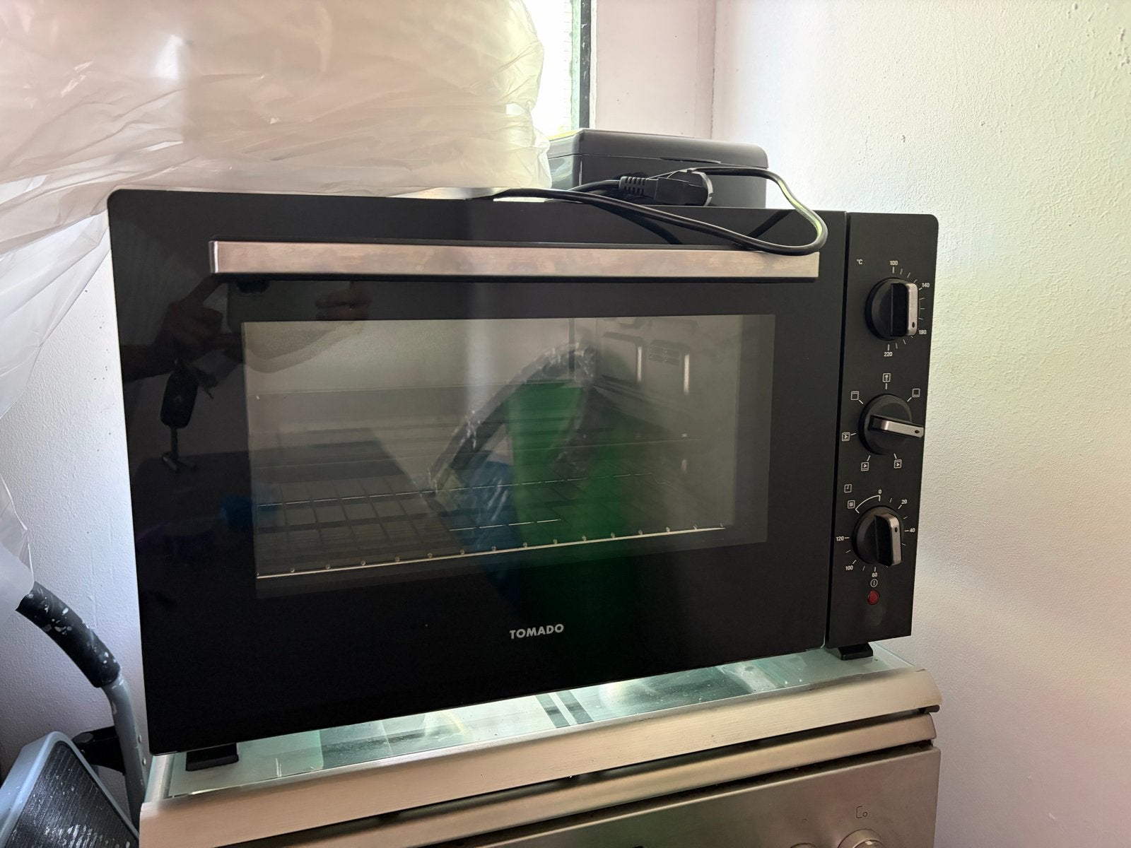 Tomado Mini-oven - Zo goed als nieuw, Minder dan 45 cm, Overige merken, Ophalen of Verzenden, Zo goed als nieuw